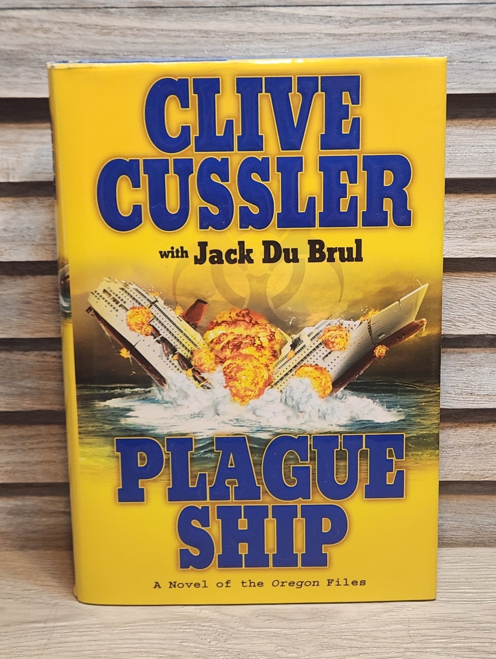 Plague Ship Clive Cussler Hardback Book Dust Jacket